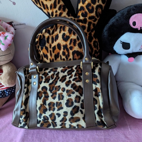 hello kitty leopard purse - Picture 2 of 8